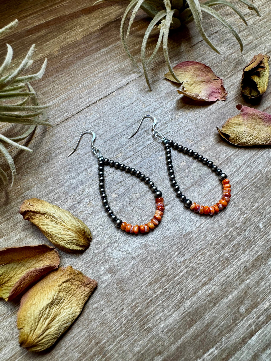 Teardrop Earrings – Sterling Silver Pearl & Orange Spiny Oyster