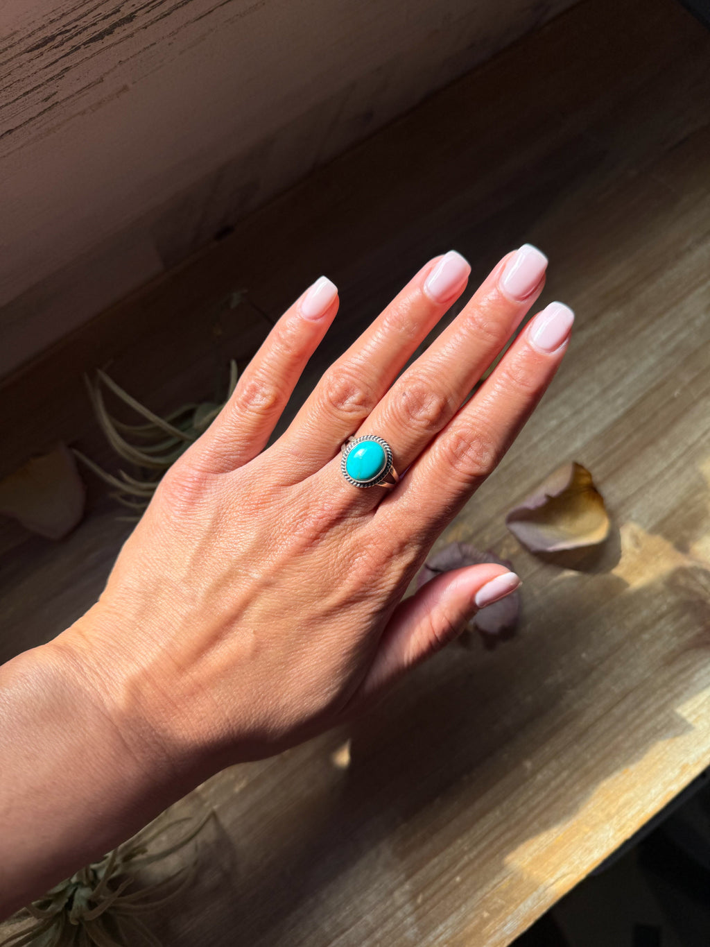 Kingman Turquoise Sterling Silver Ring – Size 8