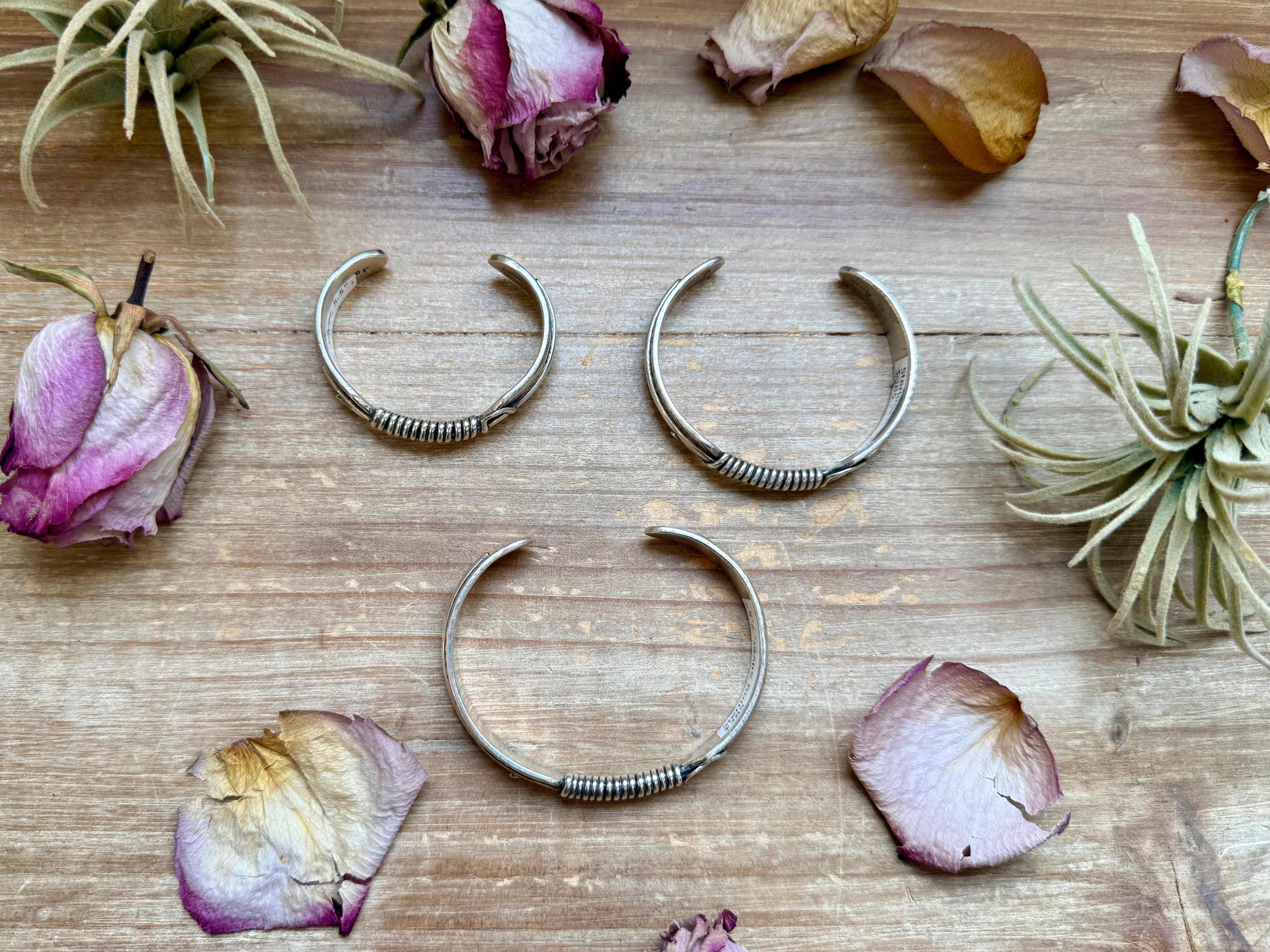 Sterling Silver Hudson Feather Cuff – Fits 7.5” Wrist – Handmade by Artist Jason Ogg